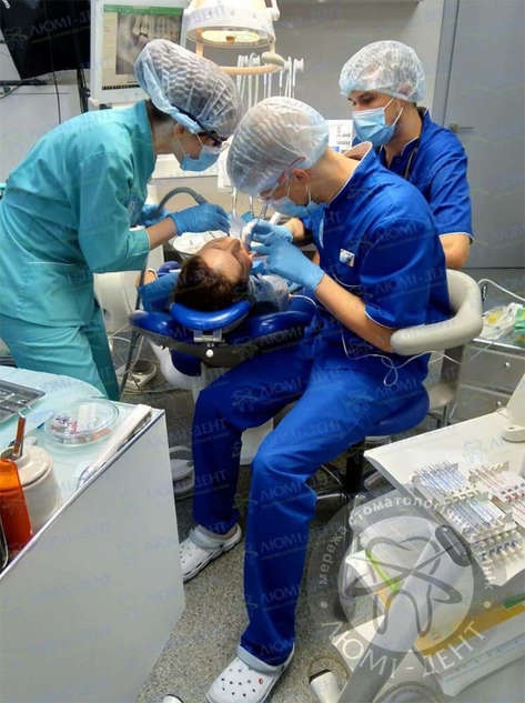 Лечение зубов под общим наркозом фото Люми-Дент
