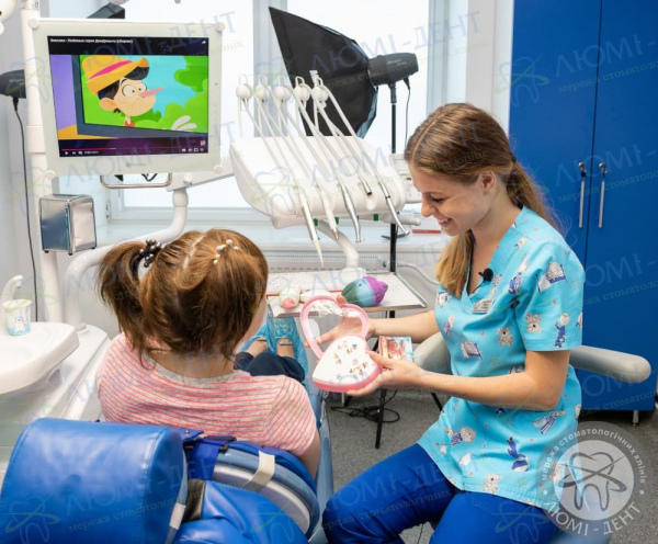 дитячий стоматолог київ солом'янський район фото ЛюміДент