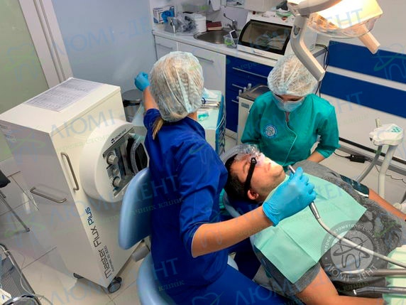 Протезирование зубов во сне фото Люми-Дент