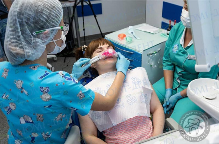 Анестезія в стоматології для дітей фото ЛюміДент