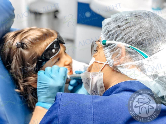 Стоматологічна клініка на вербицького фото ЛюміДент