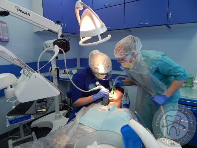 чистка зубов ультразвуком в стоматологии Люми-Дент