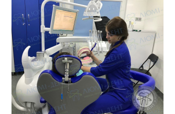 Відбілювання зубів під час вагітності Відбілювання зубів під час вагітності