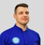 Гнип Віталій Володимирович - стоматологія Люмі-Дент
