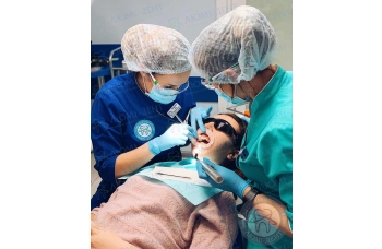Стоматолог ортодонт це фото ЛюміДент