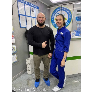 Фото с врачом Власюк Светлана Петровна Киев Люми-Дент