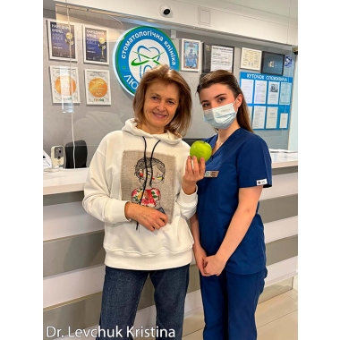 Фото пациента с врачом Левчук К.И. ЛюмиДент