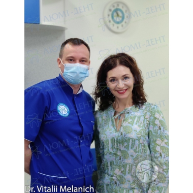 фото стоматолог ортопед Фото с врачом Меланич В. А